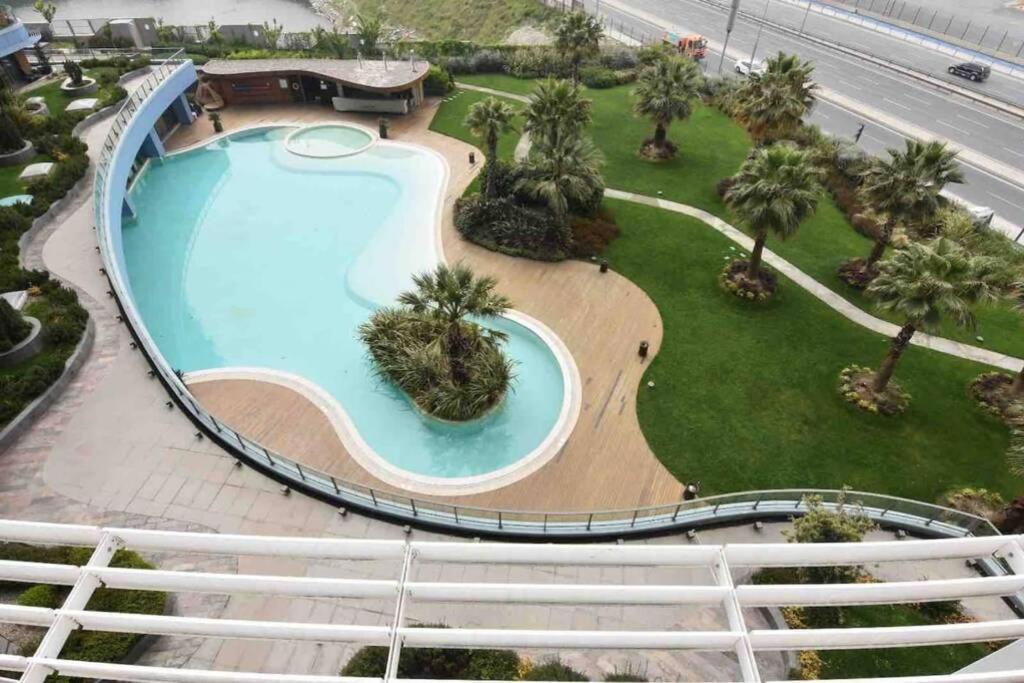 Lux 2 Room Suite Apartment With Seaview In Center Provincia di Provincia di Istanbul Esterno foto