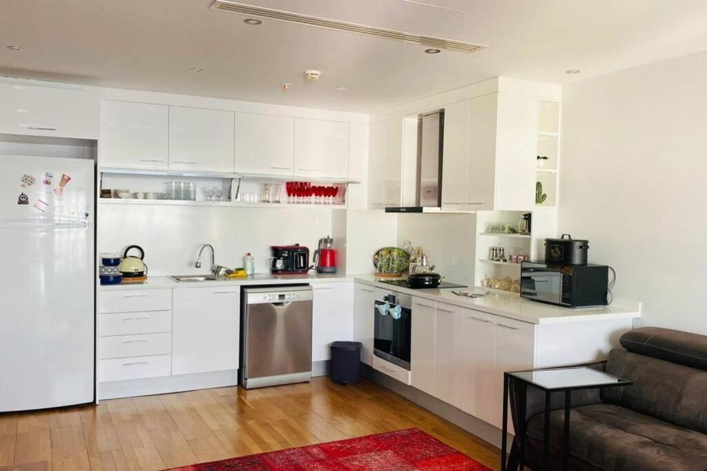 Lux 2 Room Suite Apartment With Seaview In Center Provincia di Provincia di Istanbul Esterno foto