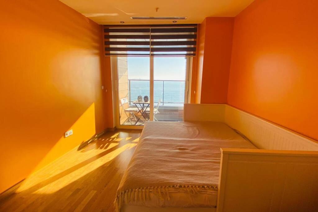 Lux 2 Room Suite Apartment With Seaview In Center Provincia di Provincia di Istanbul Esterno foto